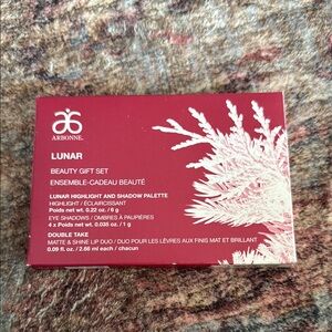 Arbonne Lunar Beauty Gift Set